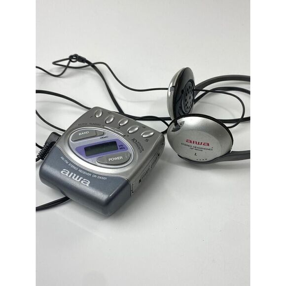 Vtg Aiwa Walkman AM FM Stereo Receiver CR-DX501 & Over the Ear Headphones Gray D - Picture 2 of 9